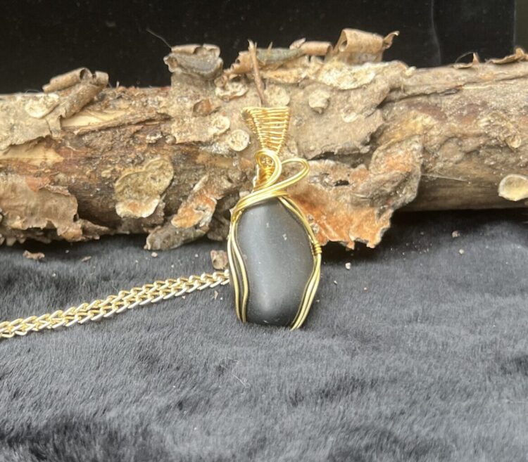 Shungite Stone Pendant - Image 3